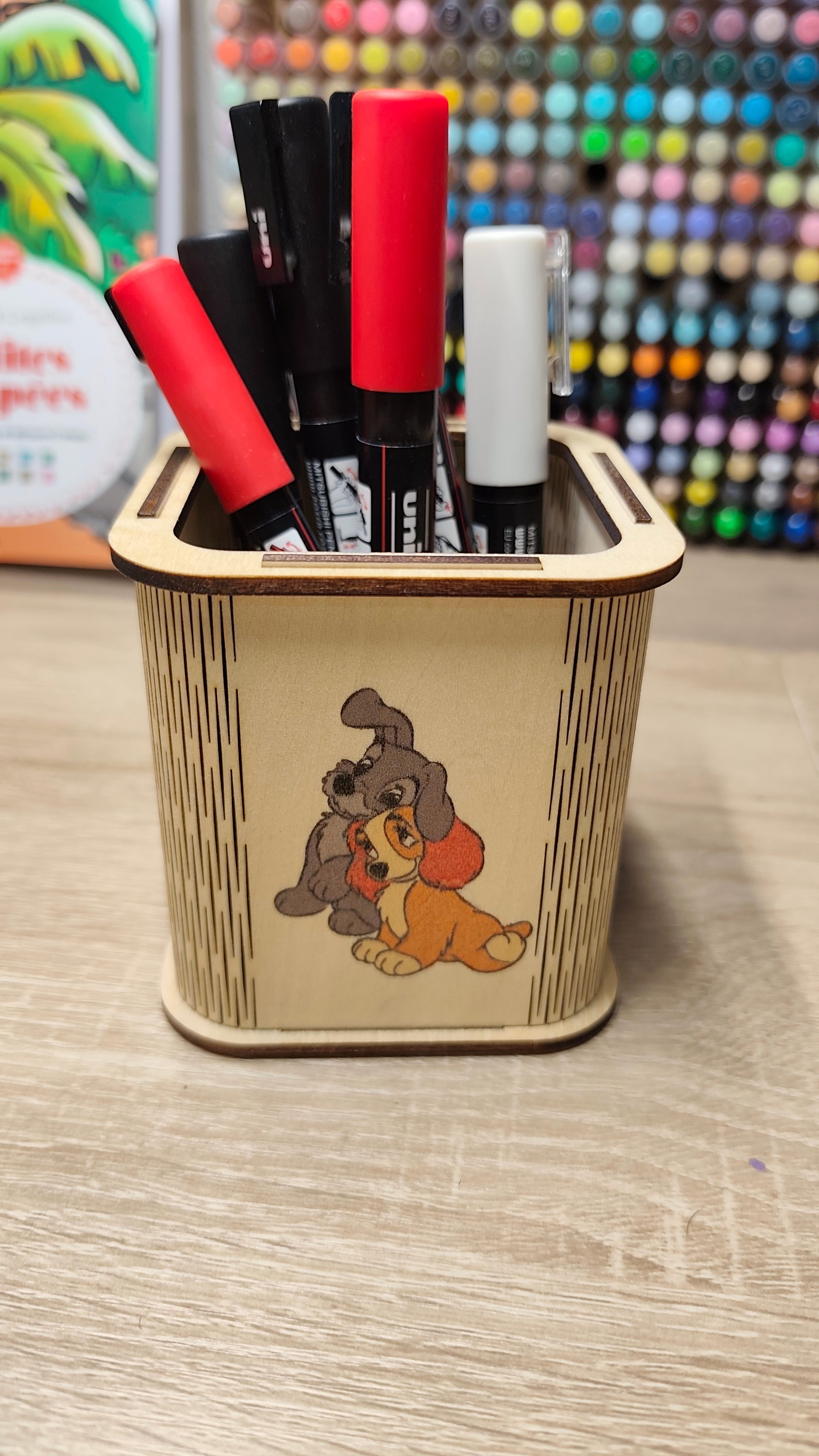 Pot a crayons ou feutres personnalisé en couleur