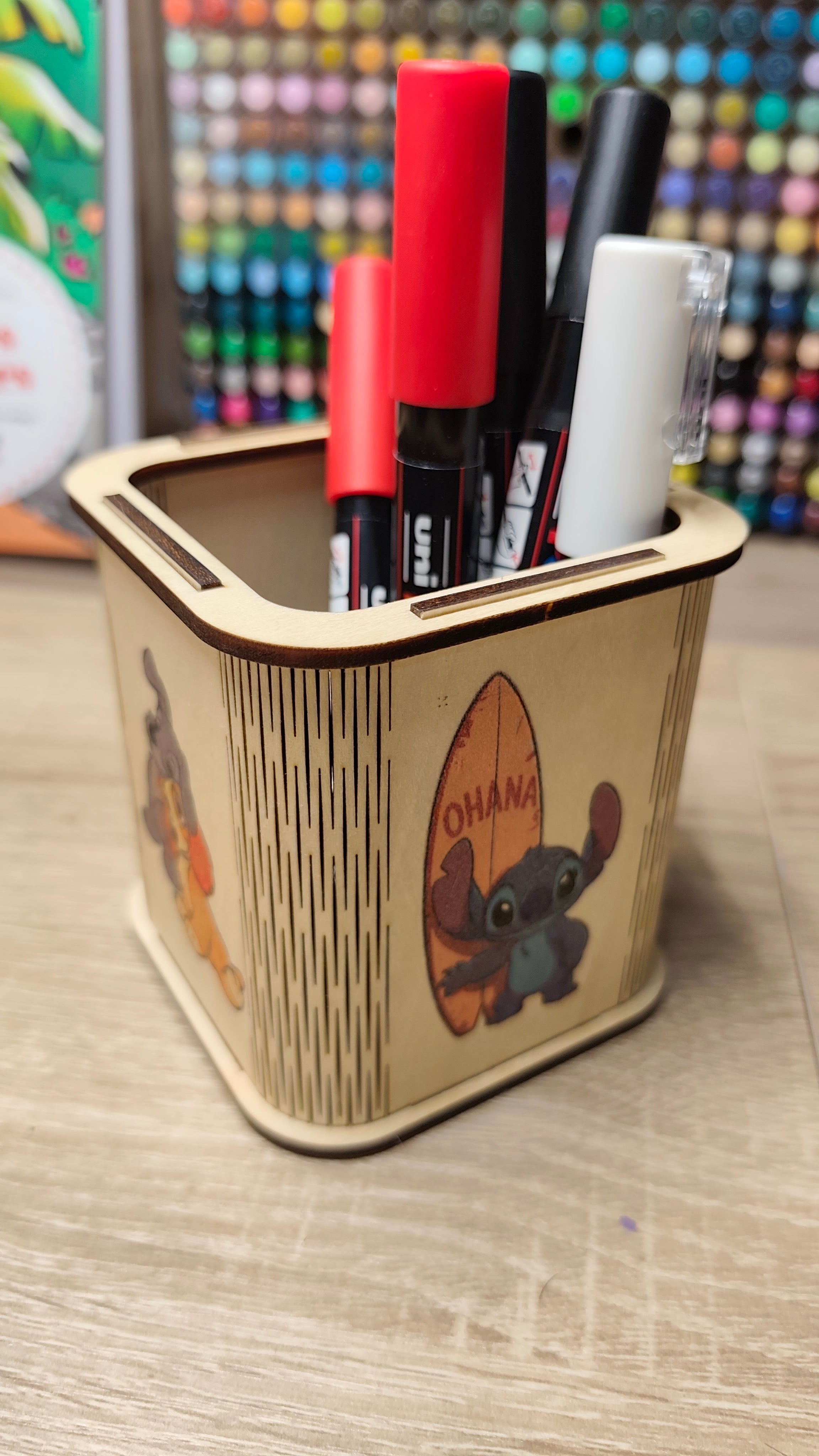 Pot a crayons ou feutres personnalisé en couleur